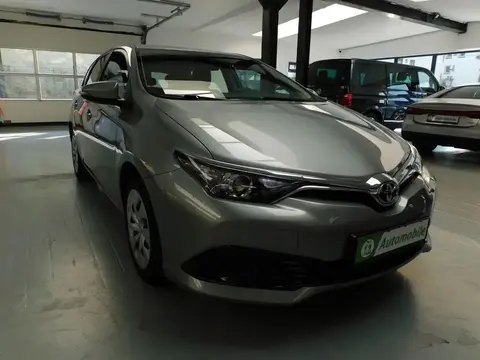 Used TOYOTA AURIS Petrol 2016 Ad 