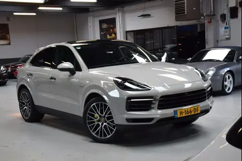 Used PORSCHE CAYENNE Hybrid 2020 Ad 