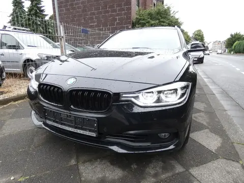 Used BMW SERIE 3 Petrol 2018 Ad 