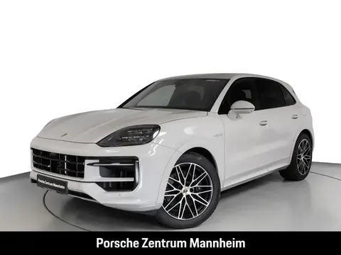 Used PORSCHE CAYENNE Hybrid 2024 Ad 