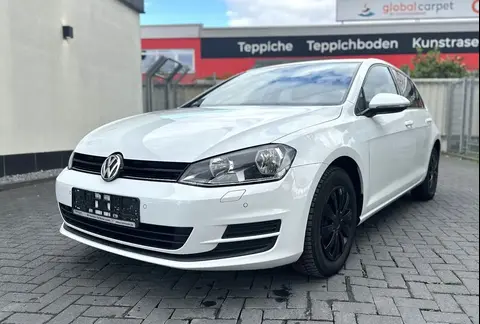 Used VOLKSWAGEN GOLF Petrol 2014 Ad 