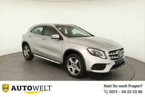 Used MERCEDES-BENZ CLASSE GLA Petrol 2017 Ad 