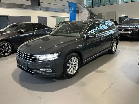 Used VOLKSWAGEN PASSAT Diesel 2021 Ad 