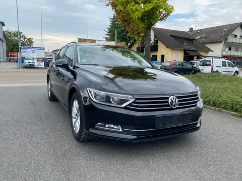 Used VOLKSWAGEN PASSAT Petrol 2015 Ad 