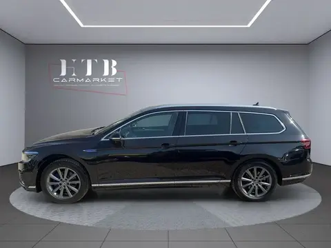 Used VOLKSWAGEN PASSAT Hybrid 2021 Ad 