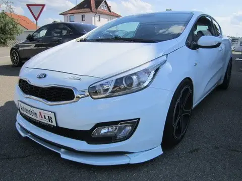 Used KIA PROCEED Petrol 2015 Ad 