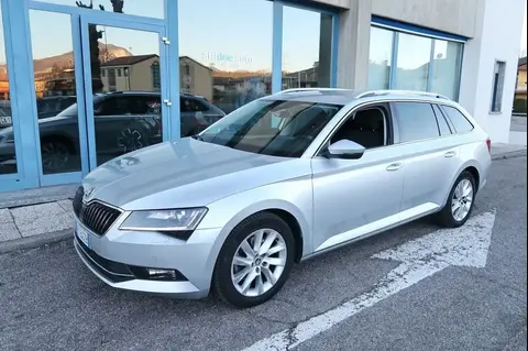 Annonce SKODA SUPERB Diesel 2019 d'occasion 