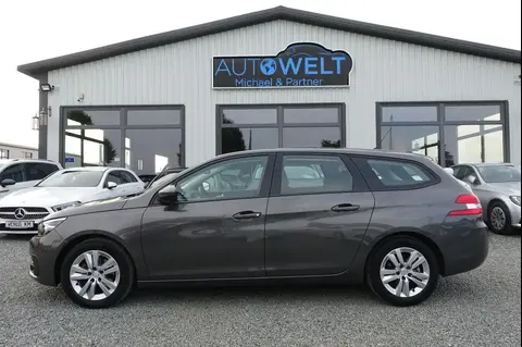 Used PEUGEOT 308 Petrol 2021 Ad 