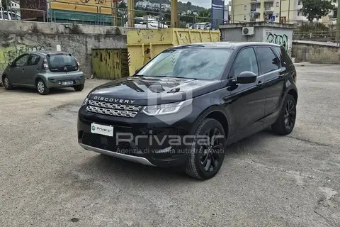 Used LAND ROVER DISCOVERY Hybrid 2022 Ad 