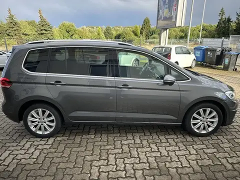 Used VOLKSWAGEN TOURAN Diesel 2017 Ad 