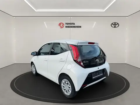 Used TOYOTA AYGO X Petrol 2021 Ad 