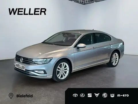 Used VOLKSWAGEN PASSAT Petrol 2019 Ad 