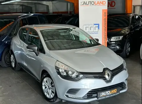 Used RENAULT CLIO Diesel 2017 Ad 