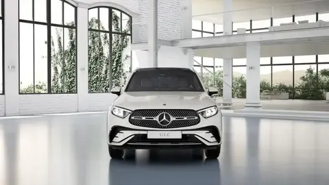 Used MERCEDES-BENZ CLASSE GLC Petrol 2023 Ad Germany