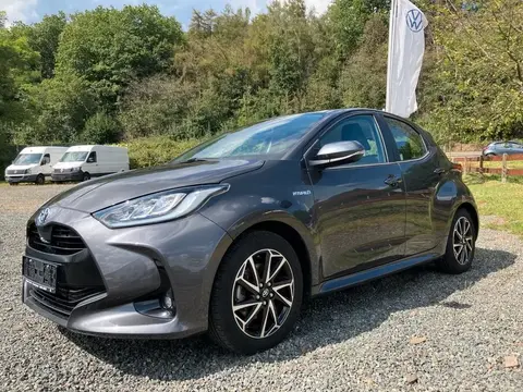 Annonce TOYOTA YARIS Hybride 2020 d'occasion Allemagne