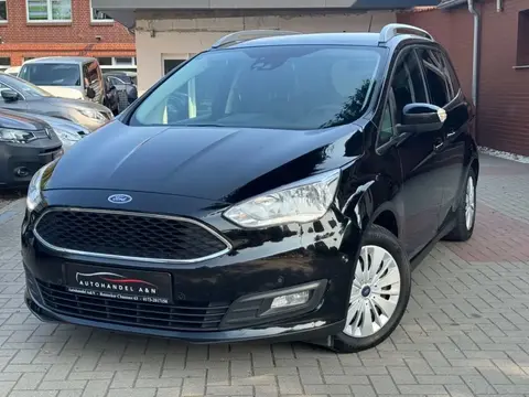 Used FORD GRAND C-MAX Petrol 2019 Ad 