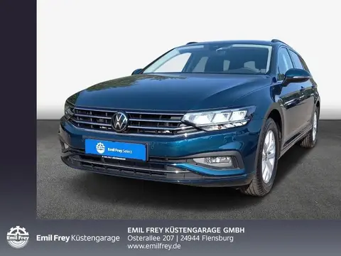 Used VOLKSWAGEN PASSAT Petrol 2023 Ad 