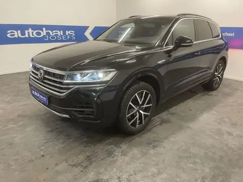 Used VOLKSWAGEN TOUAREG Petrol 2022 Ad 