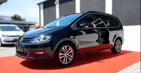 Used VOLKSWAGEN SHARAN Petrol 2022 Ad Germany