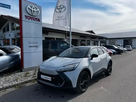 Used TOYOTA C-HR Hybrid 2024 Ad 