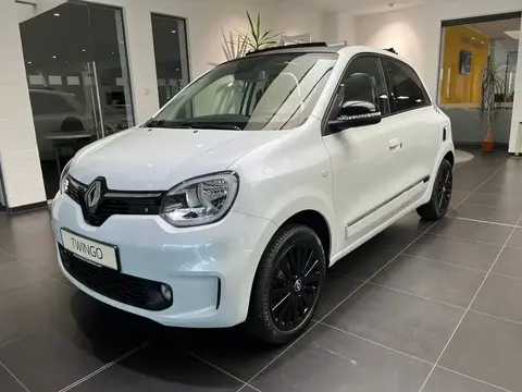 Used RENAULT TWINGO Petrol 2024 Ad 