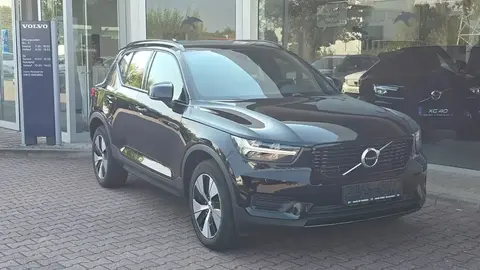 Used VOLVO XC40 Hybrid 2022 Ad 