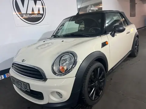 Used MINI ONE Petrol 2015 Ad 