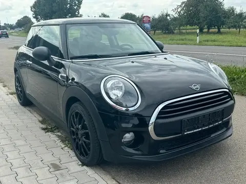 Used MINI ONE Petrol 2019 Ad 