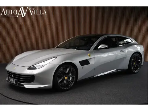 Used FERRARI GTC4LUSSO Petrol 2018 Ad 