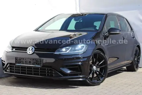 Used VOLKSWAGEN GOLF Petrol 2018 Ad 