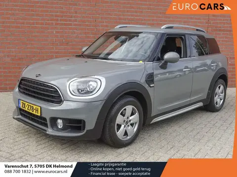 Used MINI ONE Petrol 2019 Ad 