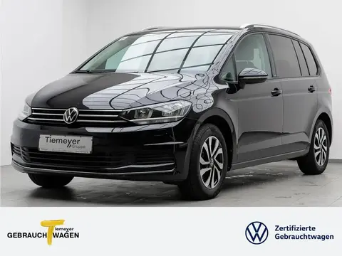 Used VOLKSWAGEN TOURAN Petrol 2022 Ad 