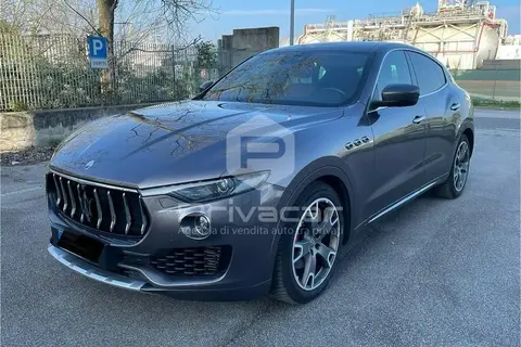 Annonce MASERATI LEVANTE Diesel 2017 d'occasion 