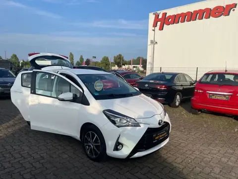 Annonce TOYOTA YARIS Essence 2019 d'occasion Allemagne