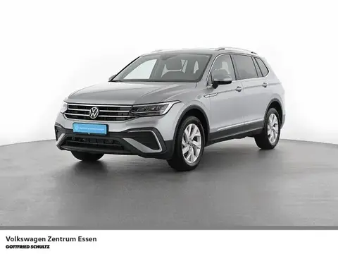 Used VOLKSWAGEN TIGUAN Petrol 2023 Ad 