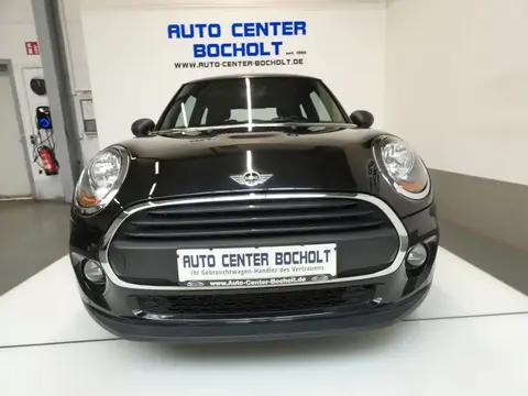 Used MINI ONE Petrol 2017 Ad 