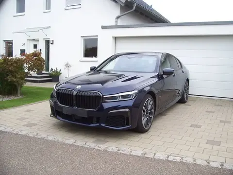 Used BMW SERIE 7 Petrol 2019 Ad 