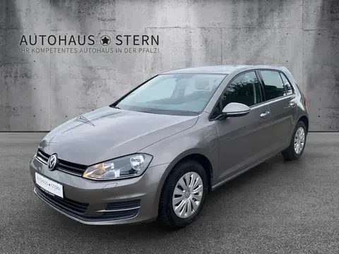 Used VOLKSWAGEN GOLF Petrol 2014 Ad 