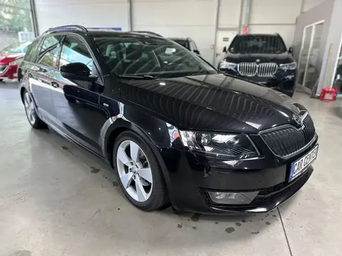 Used SKODA OCTAVIA Petrol 2016 Ad 