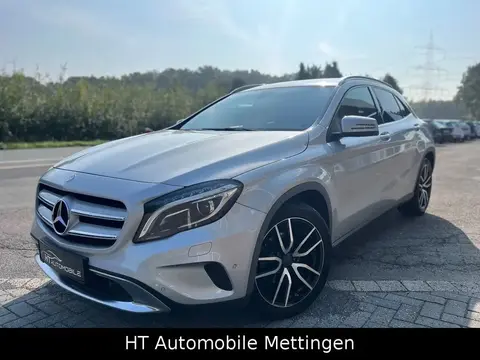 Annonce MERCEDES-BENZ CLASSE GLA Diesel 2015 d'occasion 