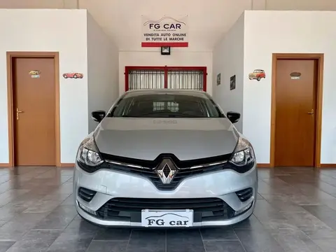 Used RENAULT CLIO Petrol 2017 Ad 