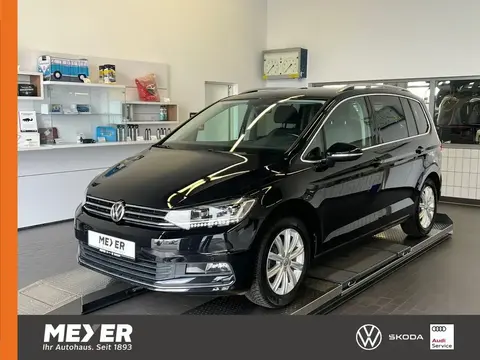 Used VOLKSWAGEN TOURAN Petrol 2018 Ad 