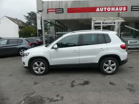 Used VOLKSWAGEN TIGUAN Petrol 2015 Ad 