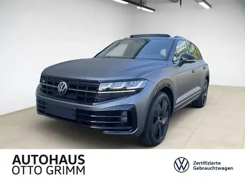 Used VOLKSWAGEN TOUAREG Hybrid 2024 Ad 