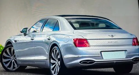 Used BENTLEY FLYING SPUR Hybrid 2022 Ad 