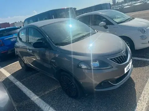 Used LANCIA YPSILON Hybrid 2021 Ad 