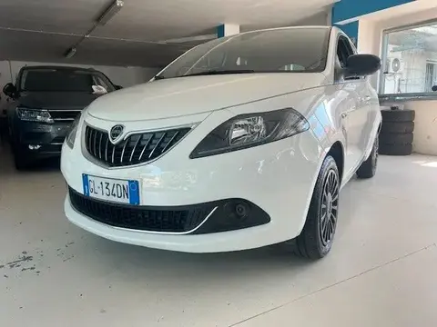 Used LANCIA YPSILON Hybrid 2022 Ad 