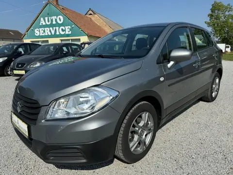 Used SUZUKI SX4 Petrol 2015 Ad 