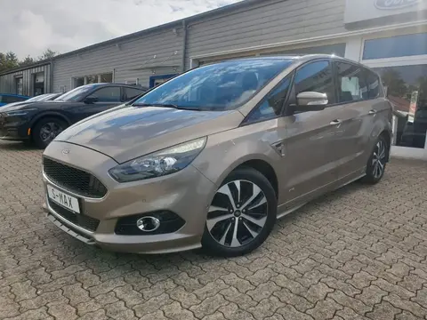 Used FORD S-MAX Diesel 2019 Ad 