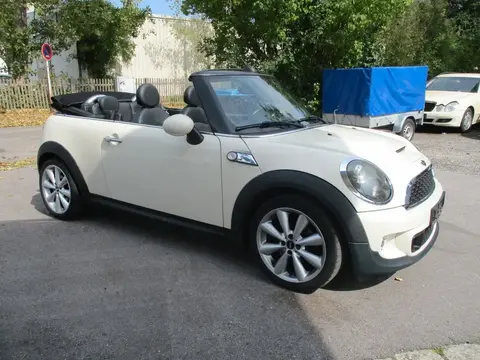 Annonce MINI COOPER Essence 2015 d'occasion Allemagne